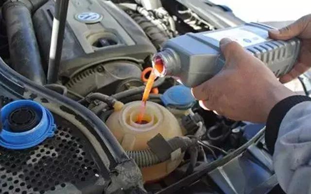 冷却泵原理_金属液冷却到此线时_汽车冷却液工作原理