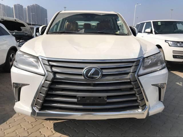 18款雷克萨斯lx570霸气