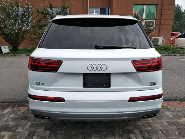 奥迪Q7加版全港11月最低价多少17款进口奥迪Q7配置动力