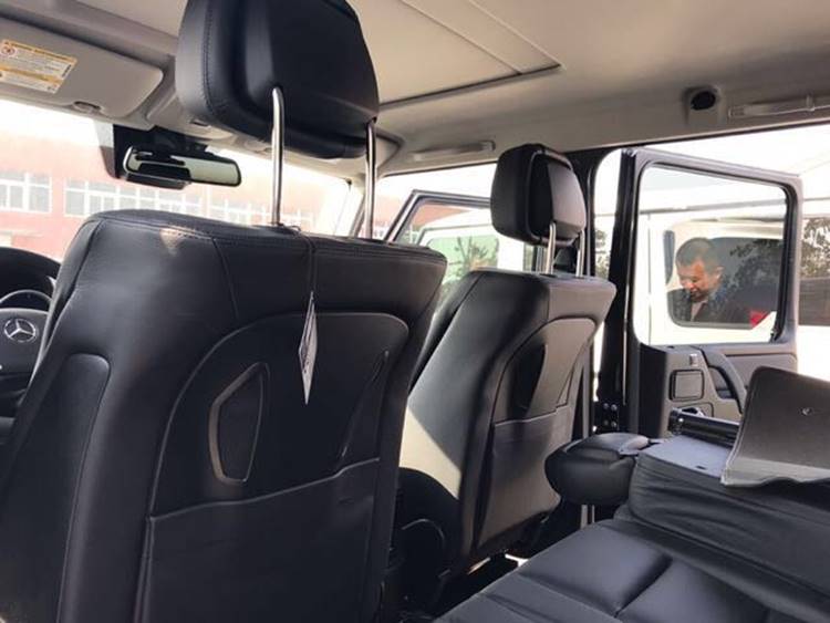 17款奔驰G500配置4.0T双涡轮增压试驾