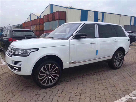 18款路虎揽胜行政 超大气的独特极致SUV