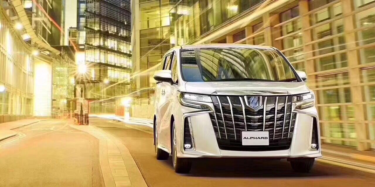 2018款丰田埃尔法3.5L保姆车新车资讯报道