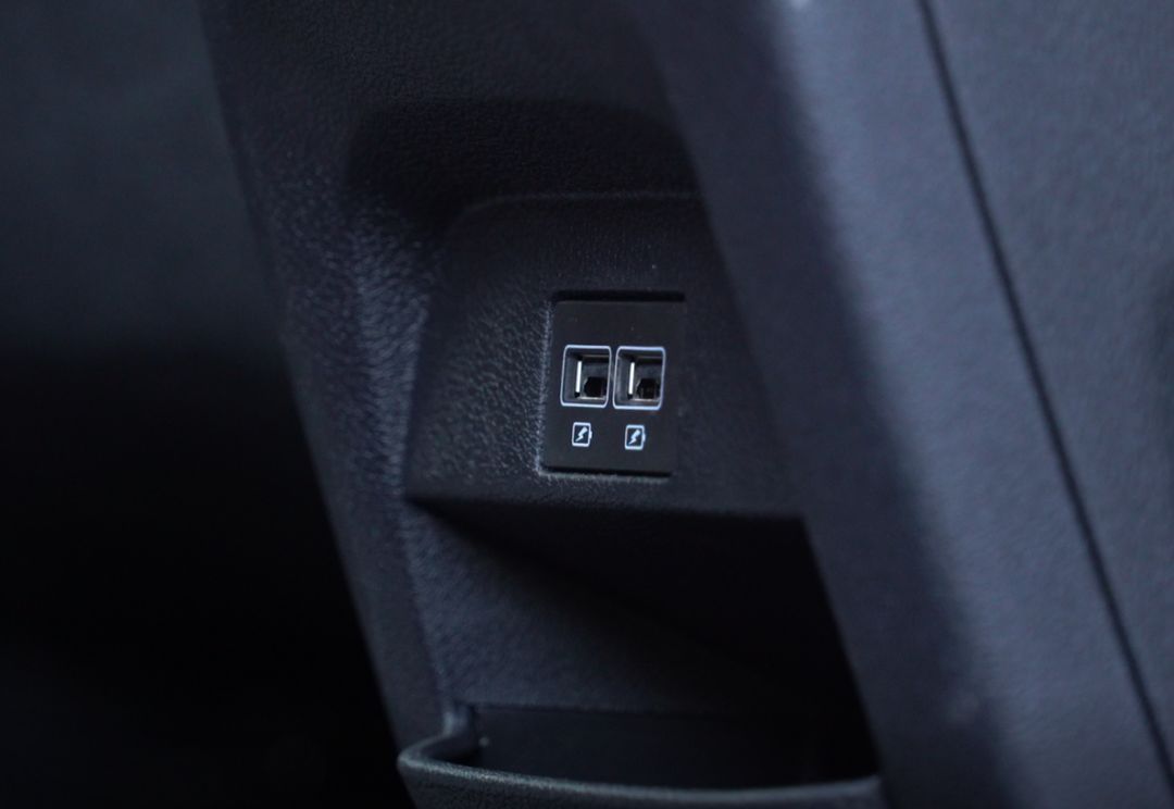 从外到内升级,山城试驾2018款吉利博越