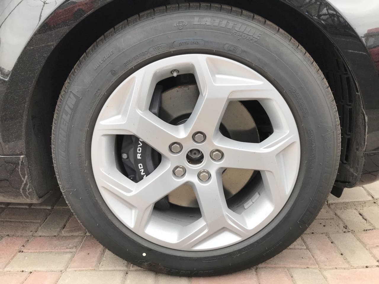 2018款路虎揽胜运动版彰显每一位客户的身份象征