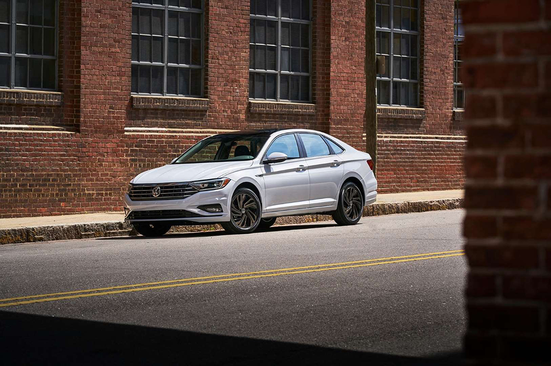 在看朗逸Plus的再等等,全新速腾快来了!