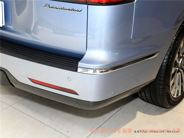 18款林肯领航员3.5TT 霸气表面让人耳目一新