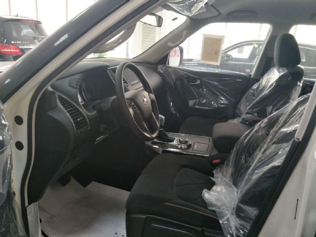 18款尼桑途乐Y62进口4.0L低价批发全国手续齐