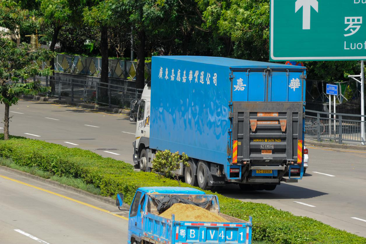 行走深港拍香港卡车(四)文锦渡口岸游车河