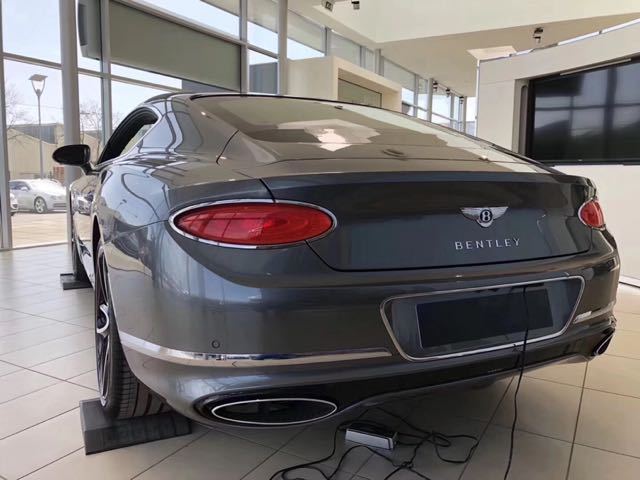 焕然一新再次诠释豪华动感2018款宾利欧陆GT