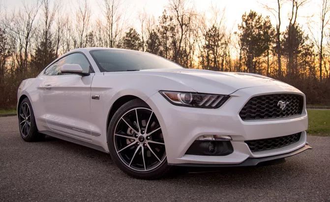 外媒评2018十大亲民跑车，造型拉风性能好，最低16万！