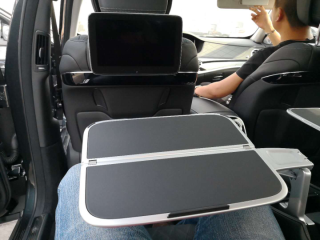 2018款奔驰迈巴赫S560 顶尖高端商务座驾