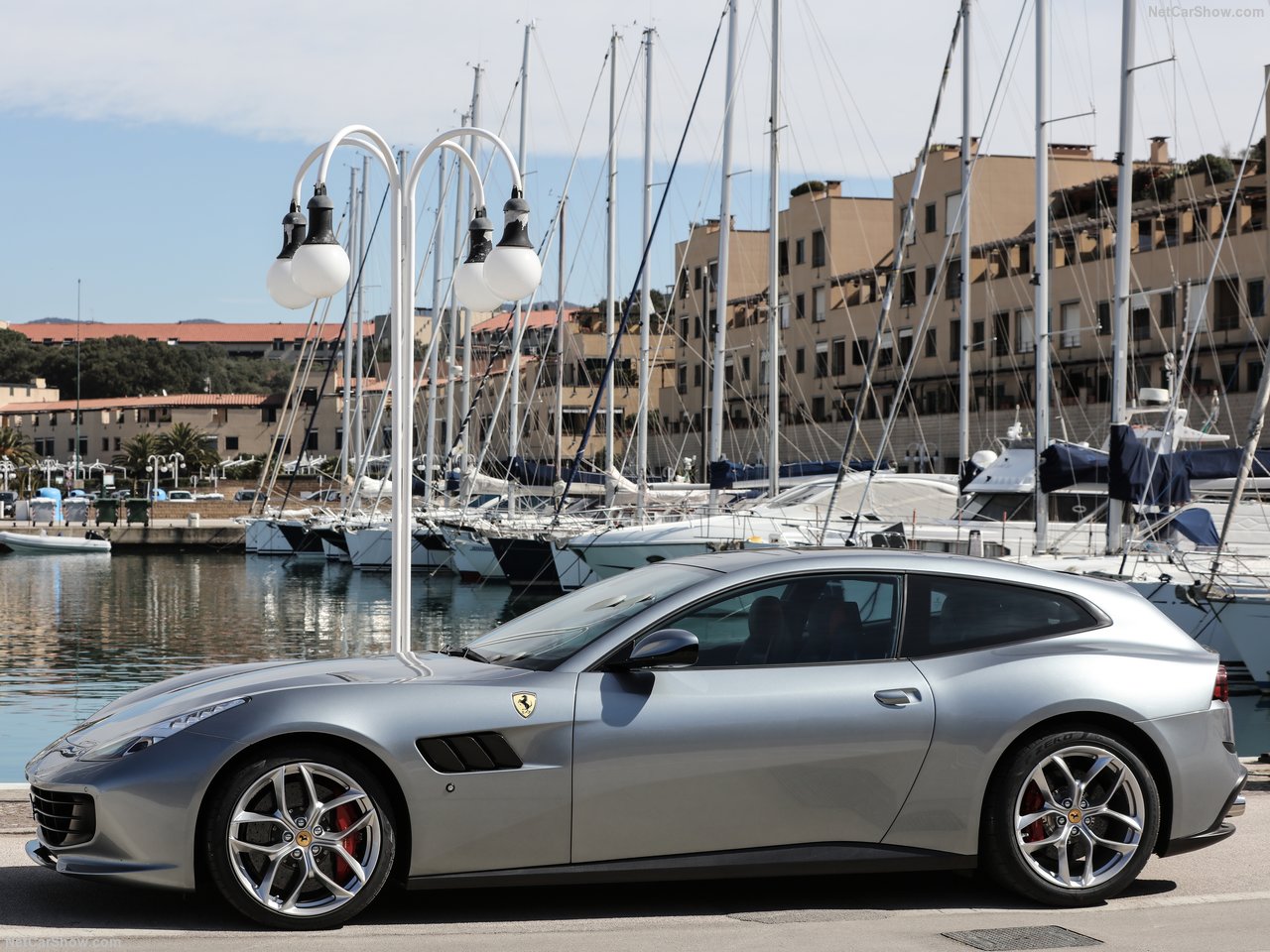 法拉利 gtc4 lusso t