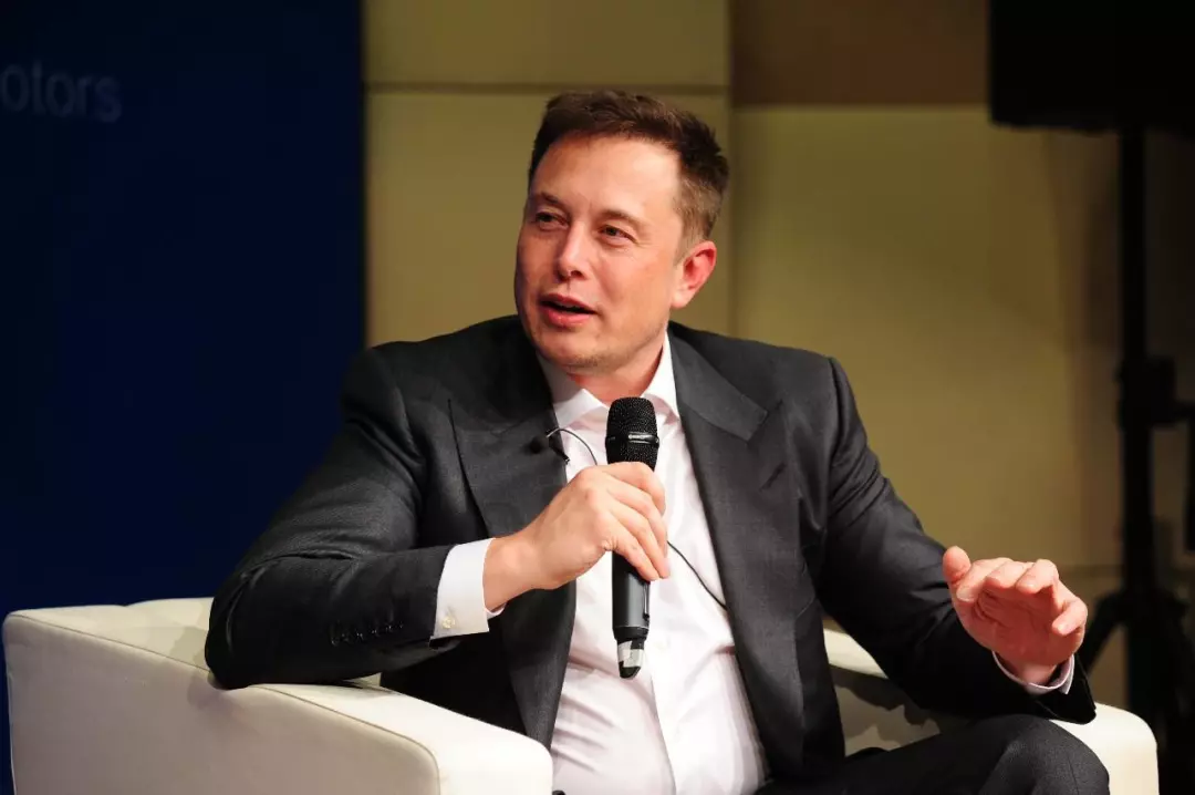 宝马电动车销量超4.6万辆;特斯拉宣布裁员9%