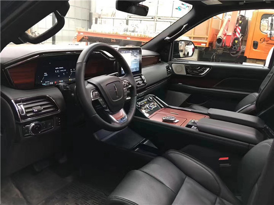 18款林肯领航员全尺寸豪华SUV平行进口车价格最低