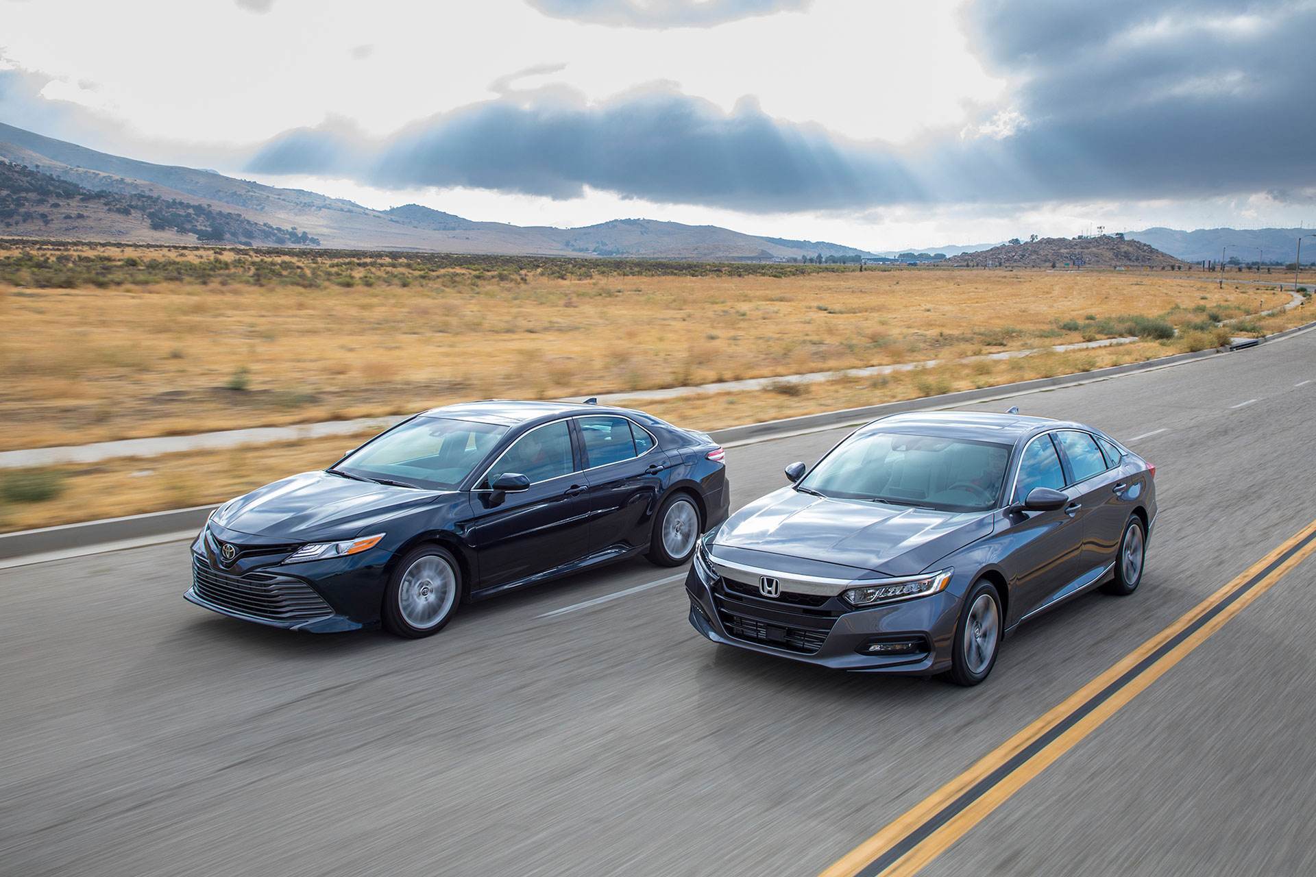 自然吸气与涡轮增压的较量 八代凯美瑞PK十代