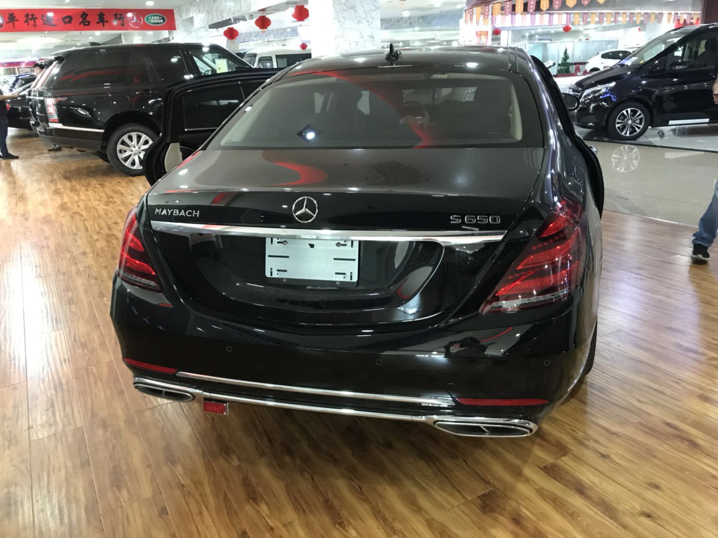 2018款奔驰迈巴赫S650尊贵顶级奢华座驾成功男人的最爱