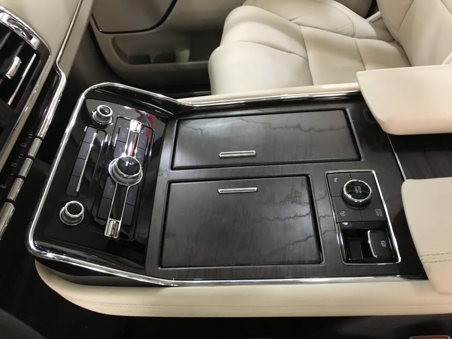 18款林肯领航员加长版超大空间舒适奢华