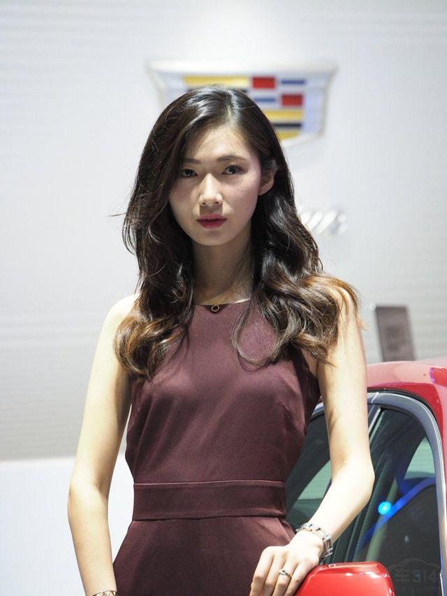 中国最美女模特第一名 w640_h853_375105b5ee274efb8a0d39b70d952faf.jpeg