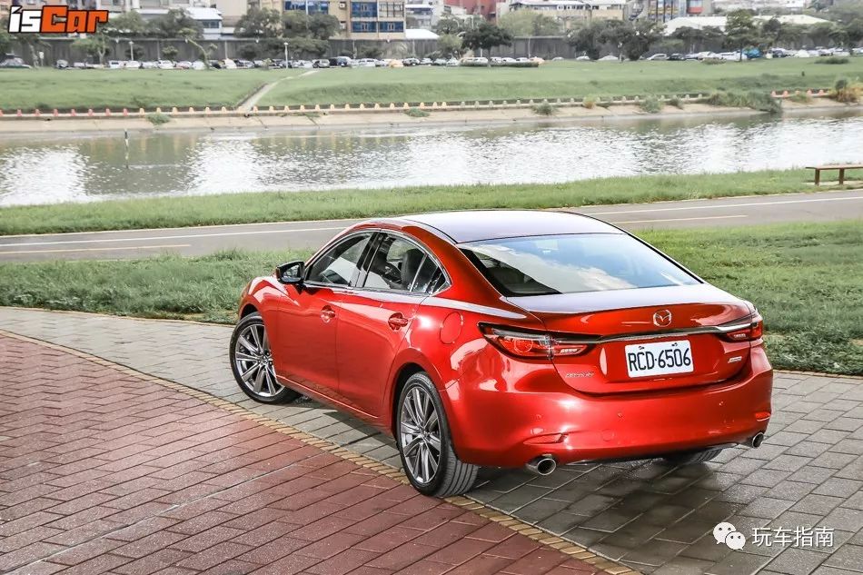 全新马自达6阿特兹评测 质感豪华感大幅提升雅