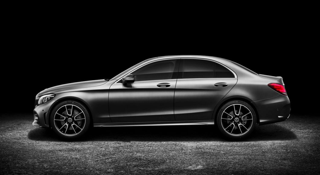 最便宜的奔驰多少钱可以买到 w1060_h582_8b9c97e9df694a6782e775c30ddc7cfe.jpeg