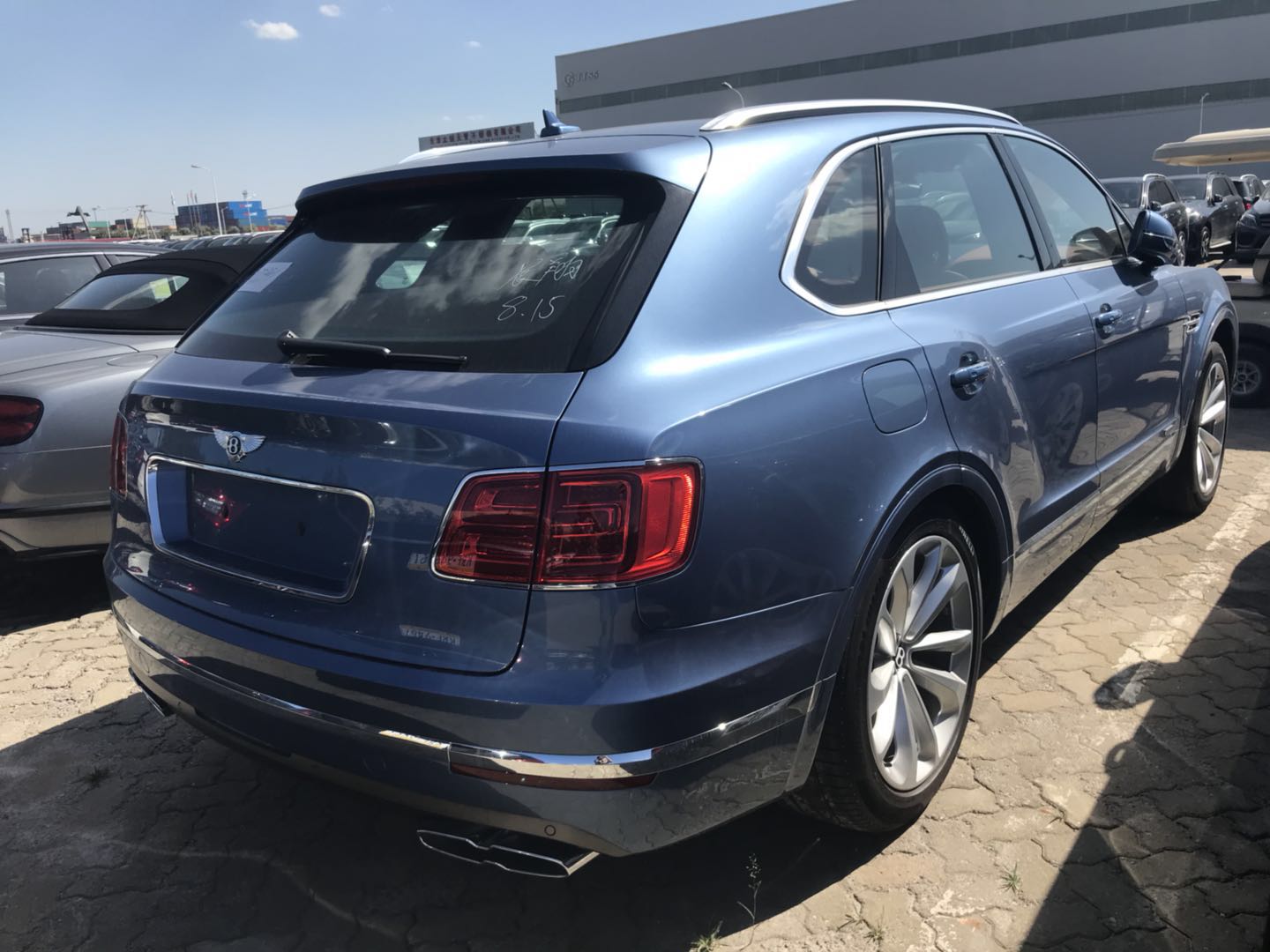 2018款宾利4.0柴油原装平行进口车全部降价甩