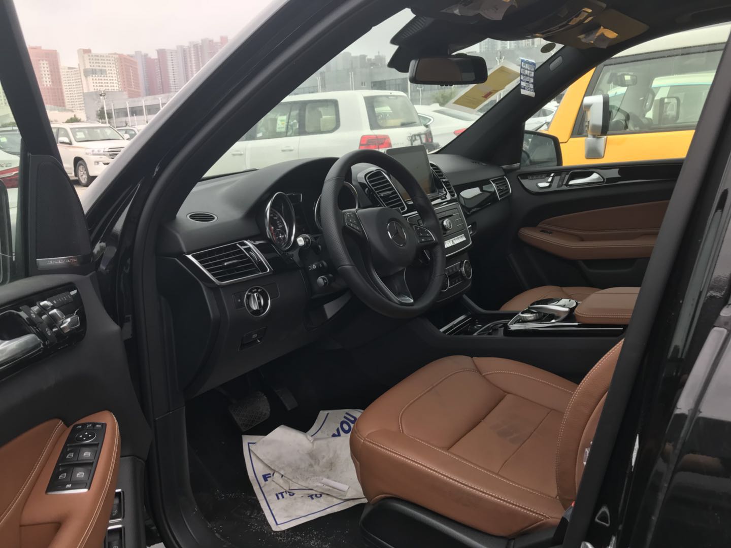 2018款奔驰新款油电混合奔驰GLE550e现车价格钜降