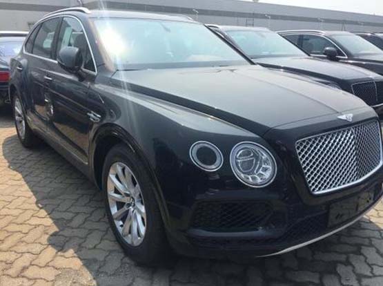 2018款宾利添越每一处风格都诠释着沉稳大气