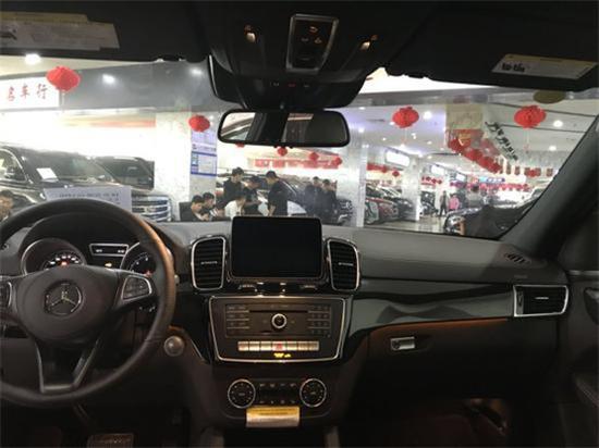 19款奔驰GLS450现车报价 奔驰GLS450最新行情01