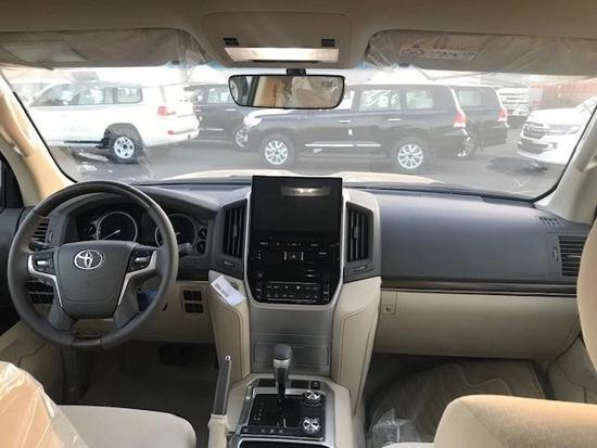 2019款丰田酷路泽4000升级实拍 高质量品牌SUV
