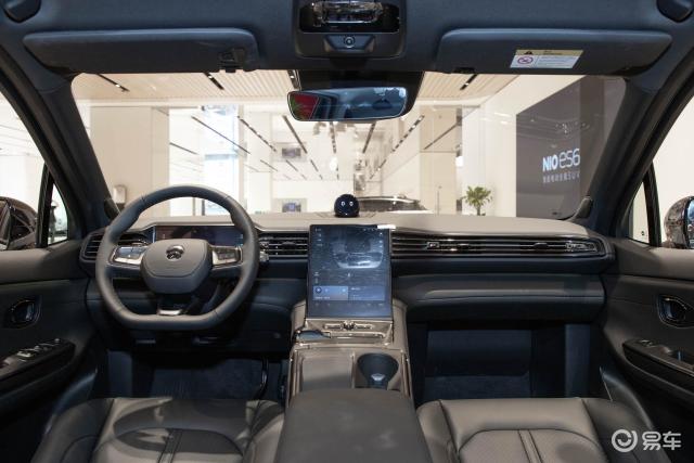 理想ONE对比蔚来ES6,实力派干将的王者对决!