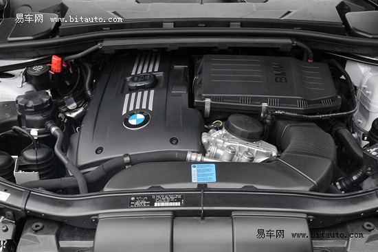 3.0L双涡轮增压发动机