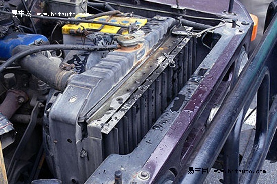 汽车驾驶十大自救方法 水箱漏水如何修复--贺州