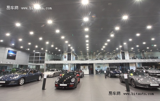 保时捷4s店_保时捷4s店销售收入(2)