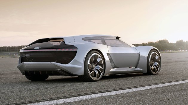 奥迪将推出E-Tron GTR 百公里加速2秒内/或2025年推出