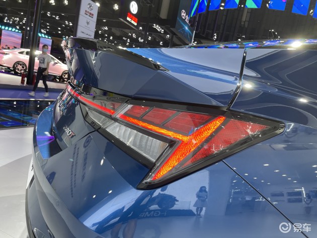 伊兰特2021款图片白色 e44511fd-e76c-4bdf-9740-b62164acafe4_630_w1.jpg