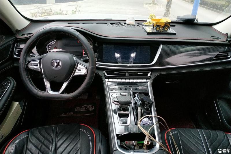 长安cs85 coupe 2019款 1.5t 双离合 动国vi