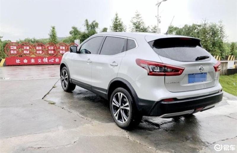 逍客2021款 2.0l cvt 豪华领航版