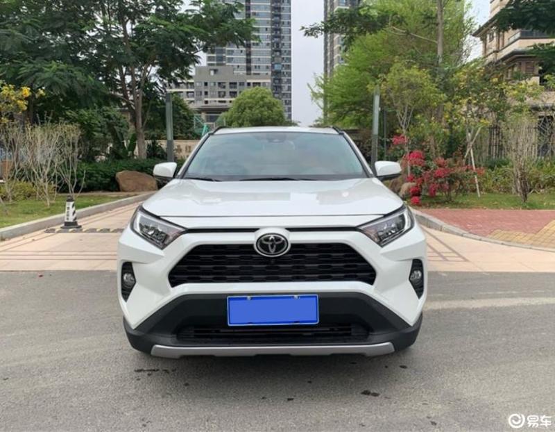 rav4荣放 2020款 2.0l cvt 四驱 风尚plus版