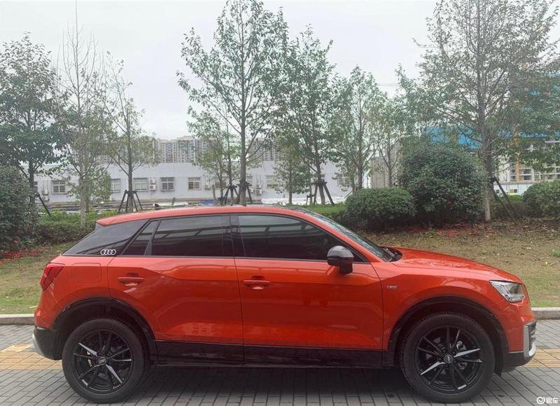 奥迪q2l 2021款 35 tfsi 进取动感型