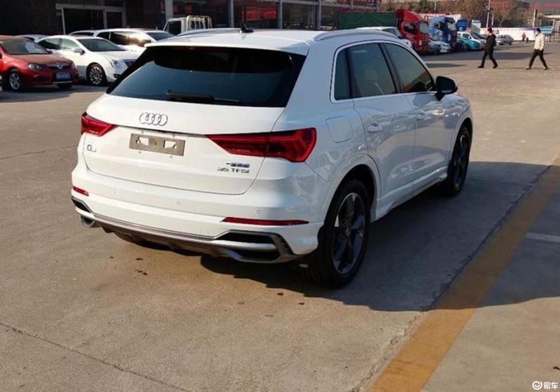 奥迪q3 2021款 35 tfsi 时尚动感型