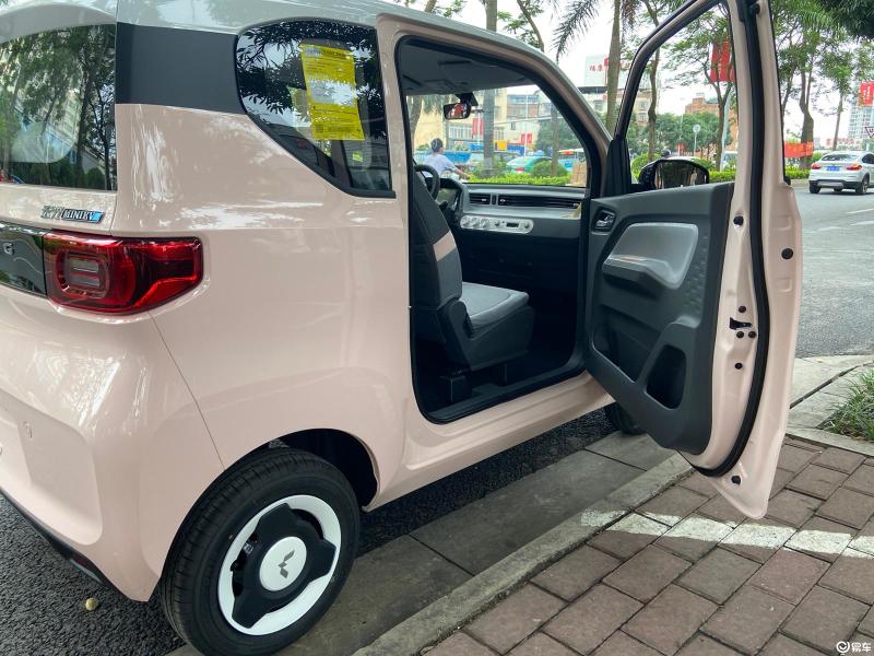 宏光miniev 2021款 马卡龙臻享款 170km 三元锂