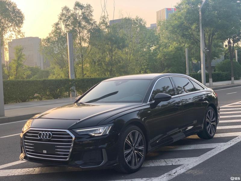 奥迪a6l 2021款 55 tfsi quattro 尊享动感型