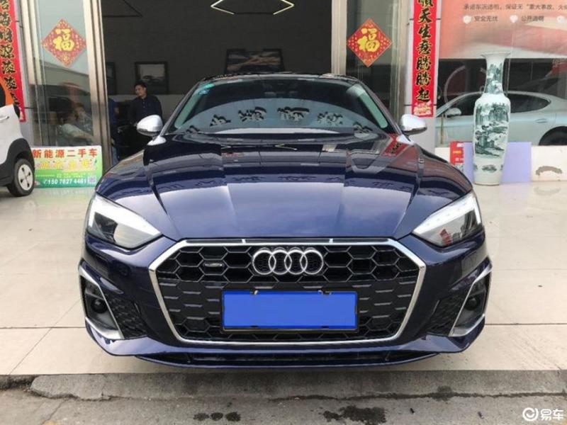 奥迪a5 2021款 sportback 45tfsi quattro 臻选动感型