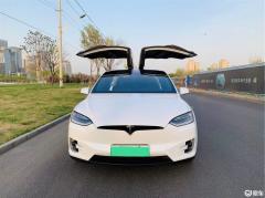 特斯拉Model X选购参考 e92eb8b10f7748b38c1a4c6cc9e85734-w900-h672_240_0_100.jpg
