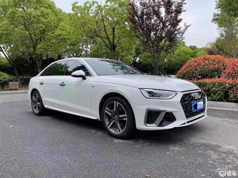 奥迪a4l 2020款 40 tfsi 豪华动感型