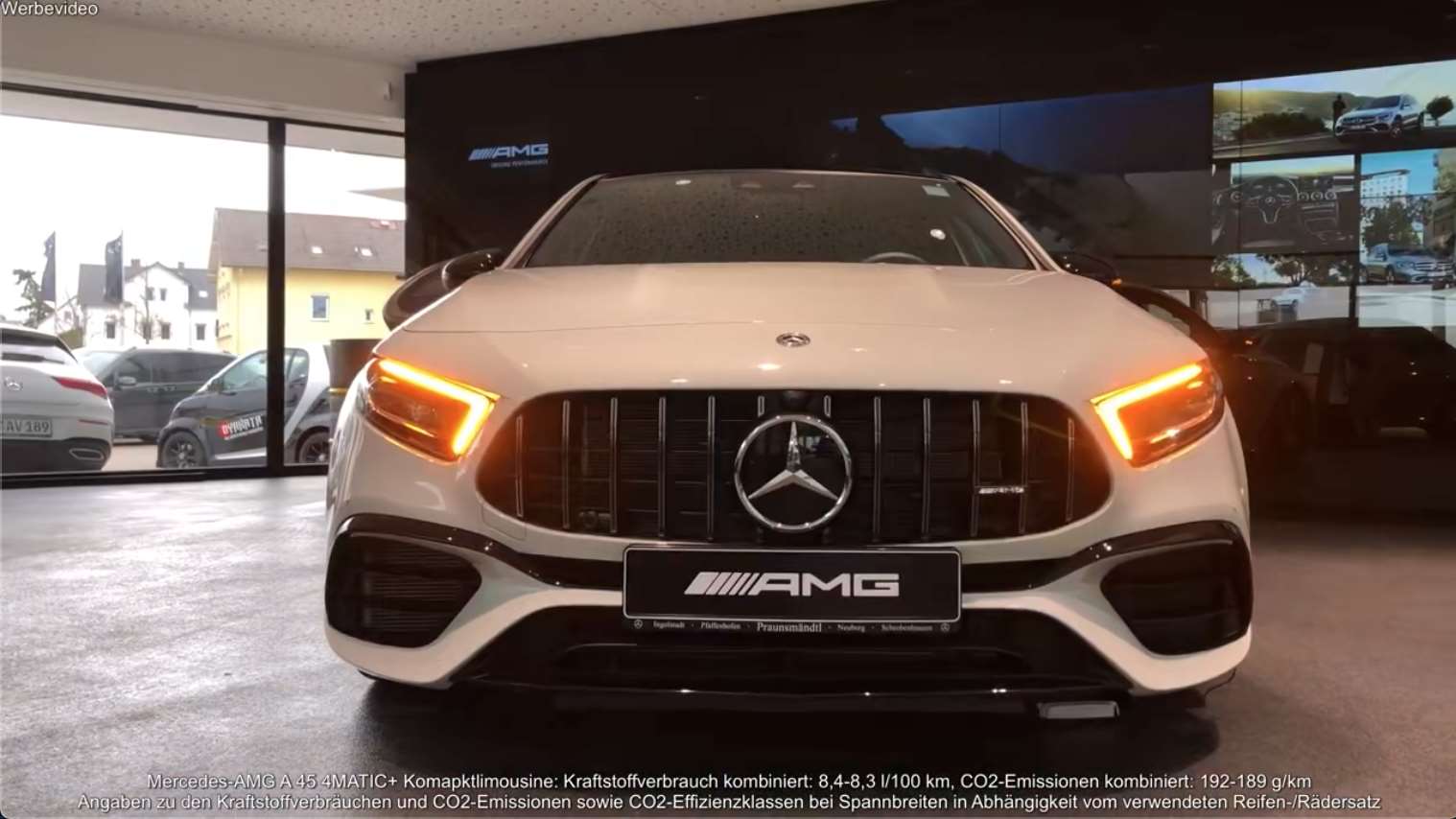 展厅实拍体验梅赛德斯-amg a45,精致性能两不误