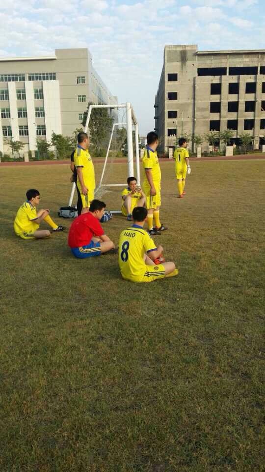 【晋江柬埔寨足球队!无足球不兄弟!】_福建车