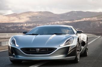 它造电动超跑的时候,蔚来还没出生呢