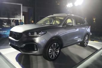 10万元预算 宝骏730 ,长安凌轩怎么选?