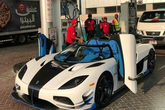 全球最快量产车,价值1000万美元,普通加油站为何总让它失望